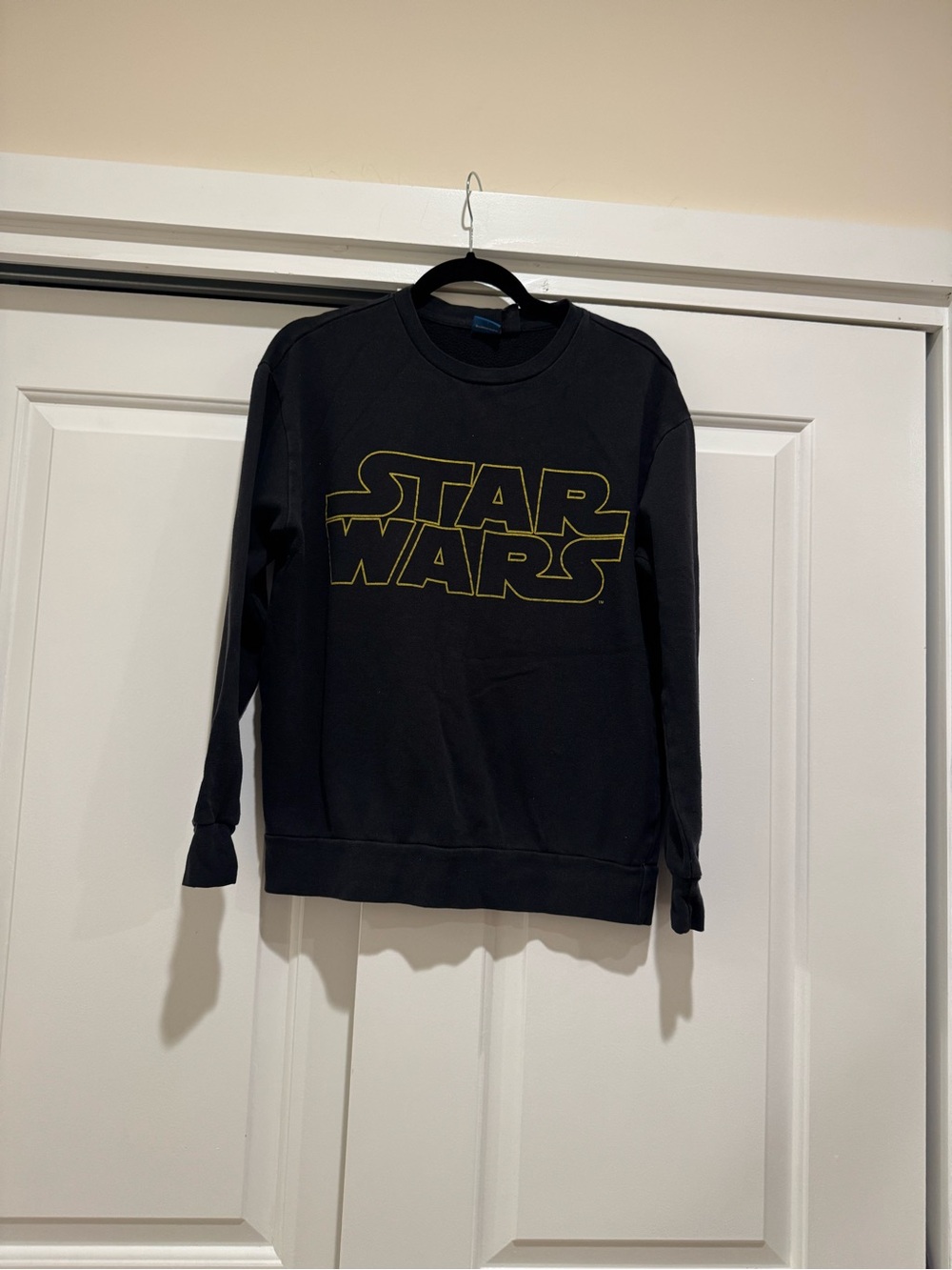 Oversized Star Wars Sweater Pull Over, Size XS